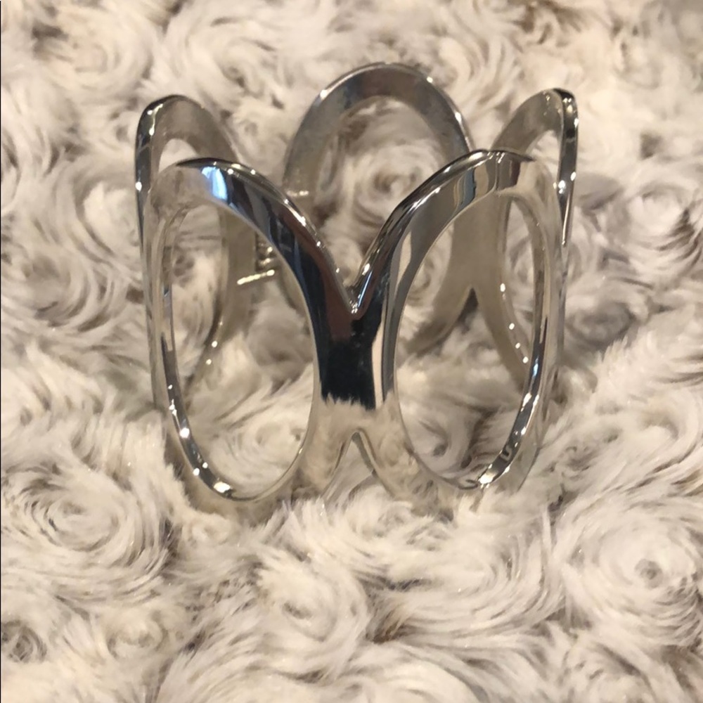 Silver bracelet NWT